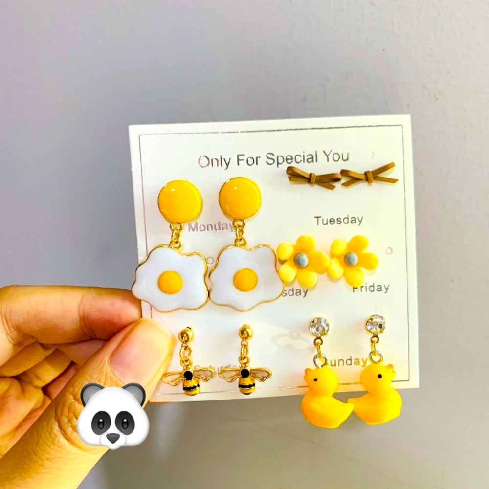 Earrings set